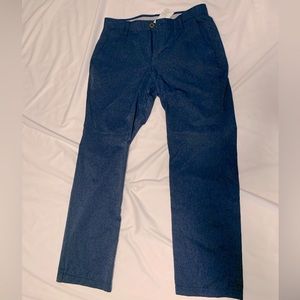 Navy blue Under Armour golf pants